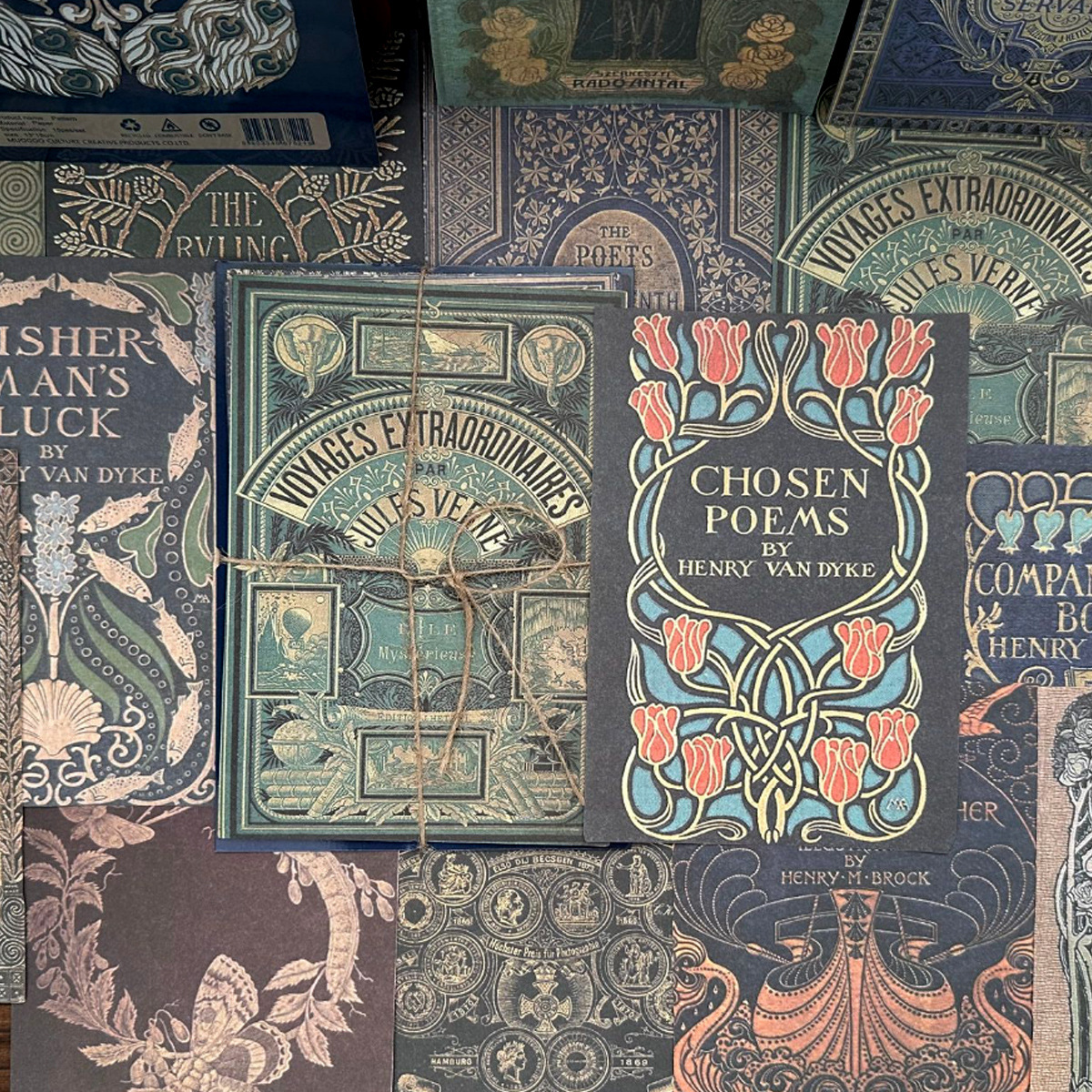 Vintage Fashion Journal - Old Fashioned Texture Paper Set for