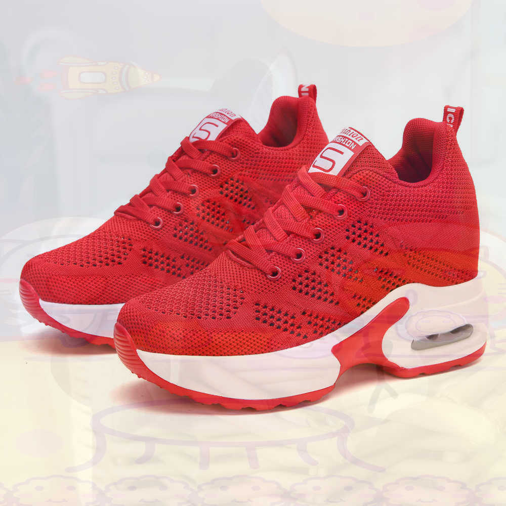 Red Size 36 Shoes Woman Tennis - Vintage Fashion Canada のレビューと価格