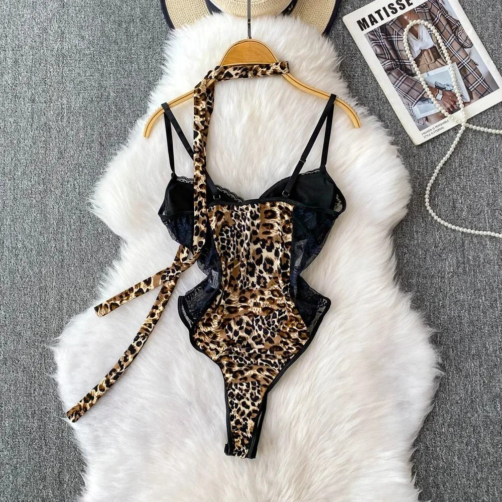 Women Hotsweet V-neck Leopard  - Vintage Fashion Aesthetic のレビューと価格