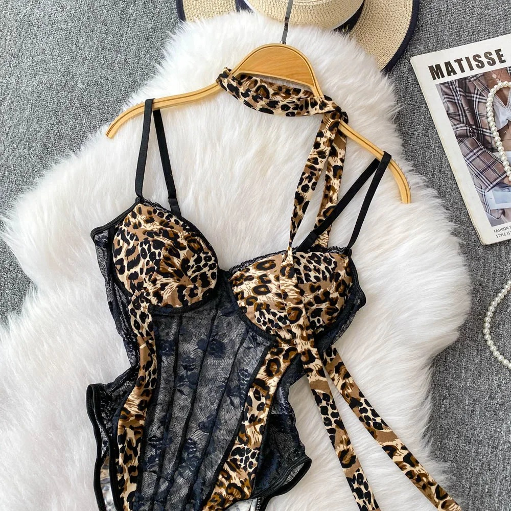 Women Hotsweet V-neck Leopard  - Vintage Fashion Aesthetic のレビューと価格