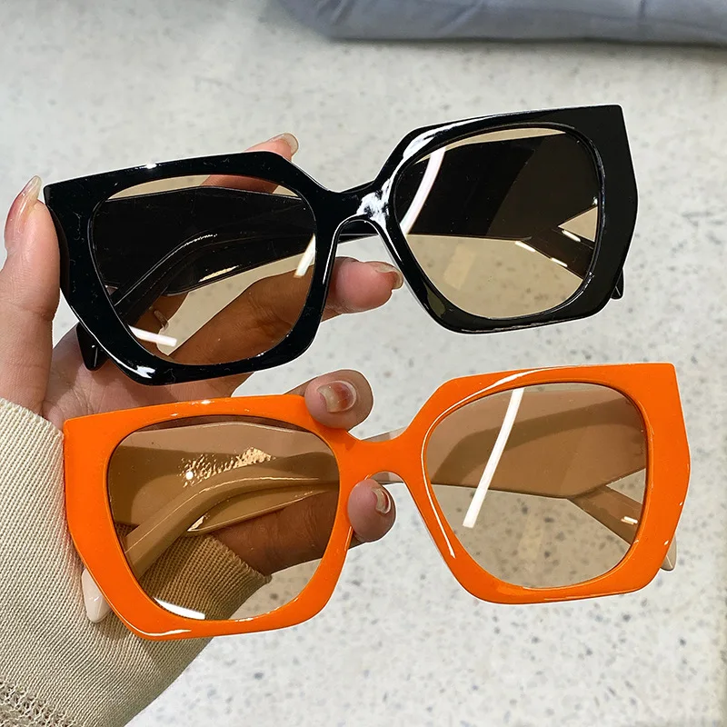 Vintage Brand Designer Polygon - Vintage Fashion Brands のレビューと価格