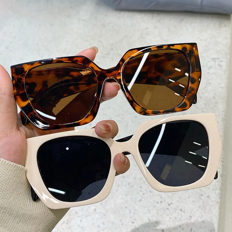 Vintage Brand Designer Polygon - Vintage Fashion Brands のレビューと価格