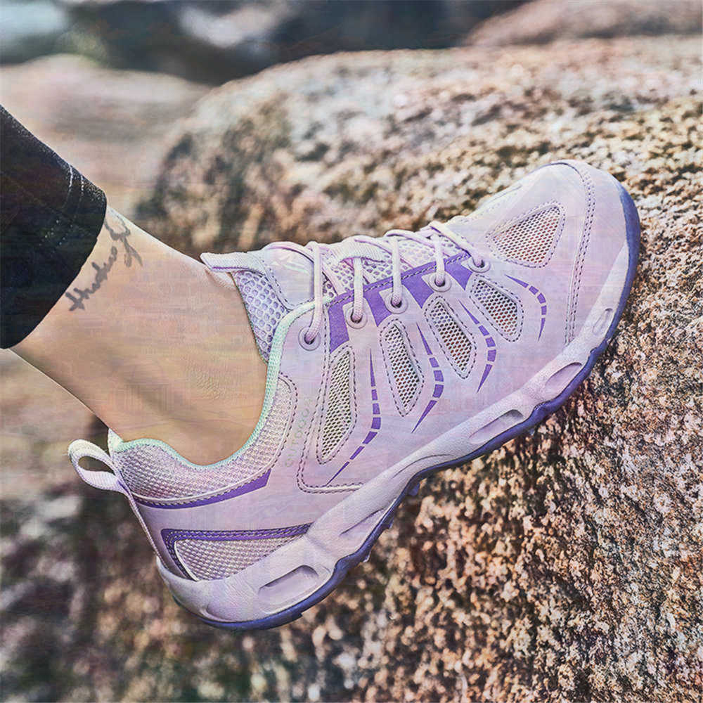 Sumer Round Tip Silver Sneaker - Vintage Fashion Canada のレビューと価格