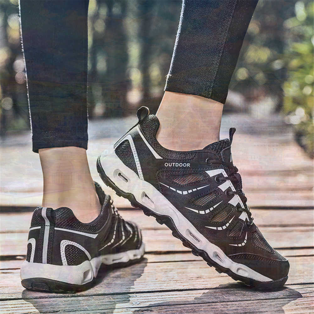 Sumer Round Tip Silver Sneaker - Vintage Fashion Canada のレビューと価格