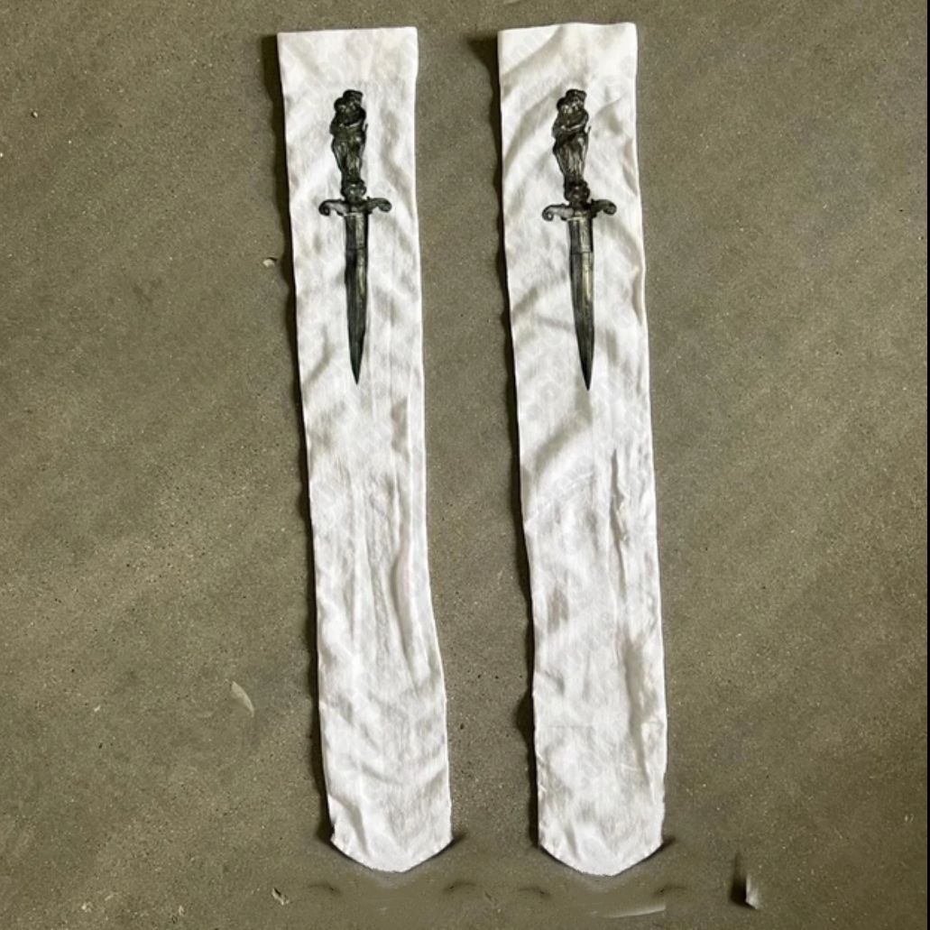 Gothic Cross Sword Print Long  - Vintage Fashion Subculture のレビューと価格