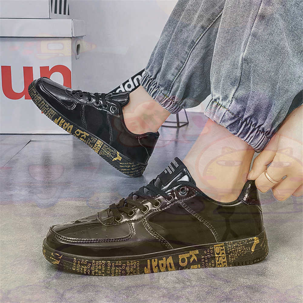 Round Foot Size 45 Sneakers Wh - Vintage Fashion Resale のレビューと価格
