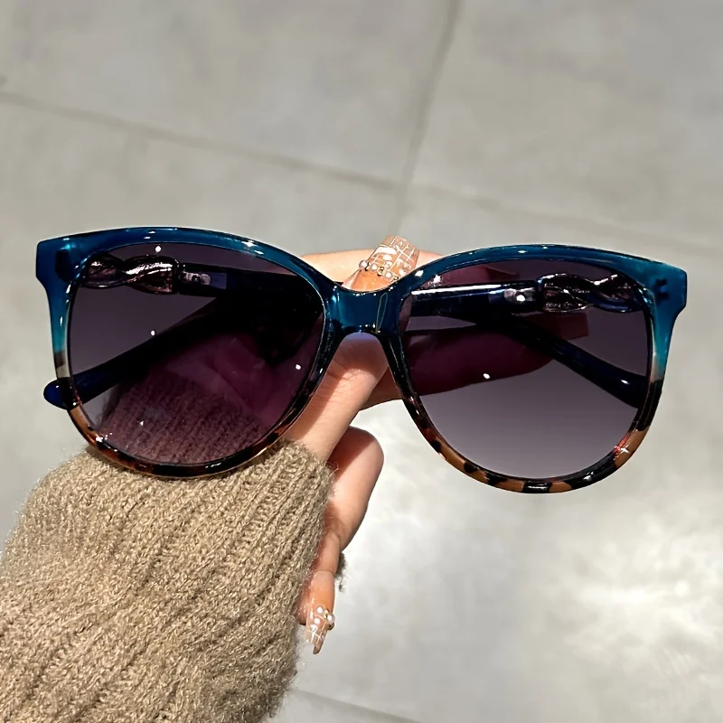 New Fashion Big Cat Eye Sungla - Vintage Fashion Brands のレビューと価格